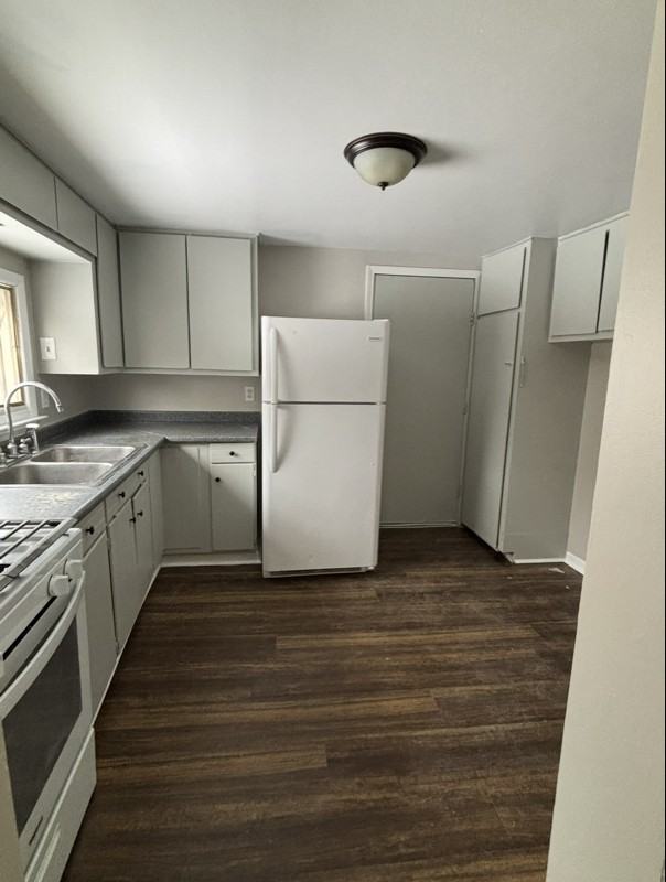 1287 E Mount Morris Rd - Photo 2 of 14