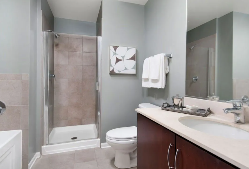 6 E 9th St - Photo 4 of 13