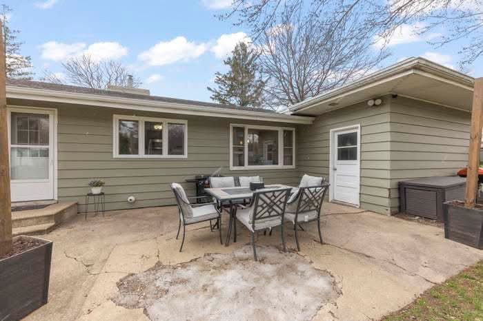 114 Lavidia Blvd - Photo 3 of 15