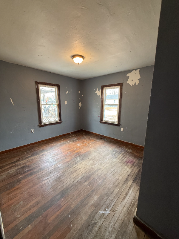 1305 E Whitmer St - Photo 3 of 13