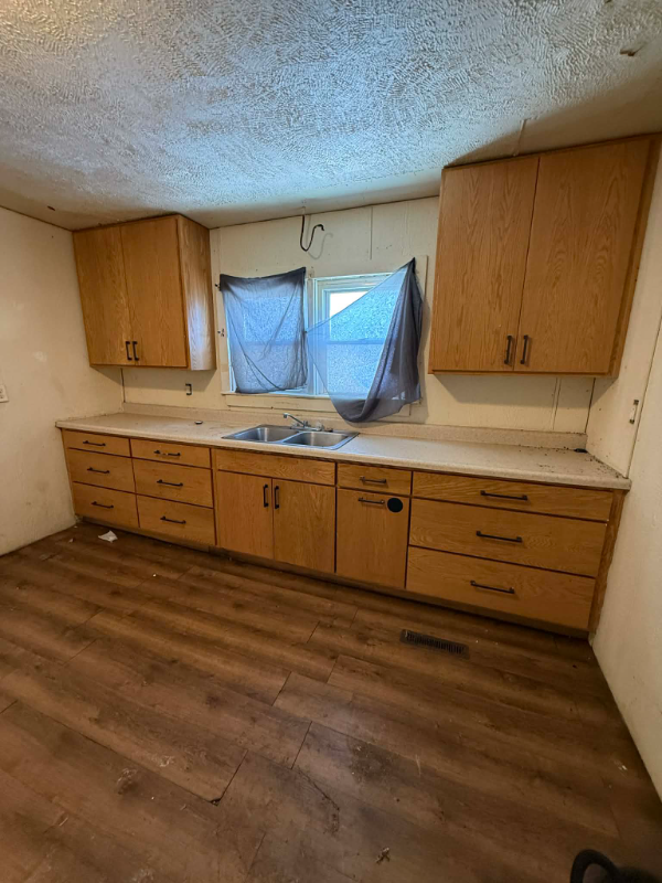 1305 E Whitmer St - Photo 5 of 13