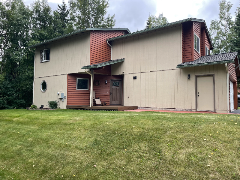 18920 Eaglewood Loop - Photo 2 of 20