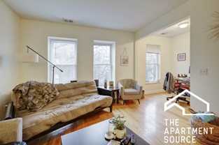 882 N Marshfield Ave #3F - Photo 1 of 1