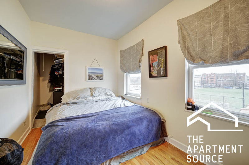 882 N Marshfield Ave #3F - Photo 6 of 9