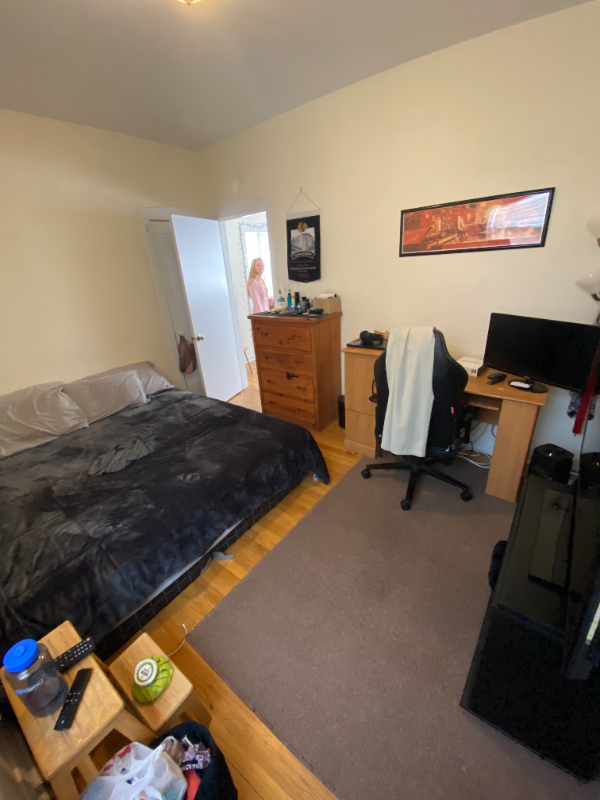 2106 W Thomas St #3F - Photo 6 of 7