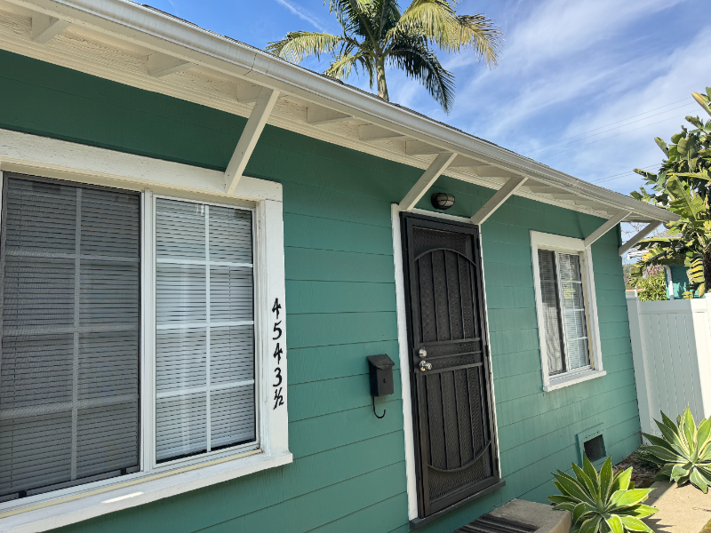 4543 1/2 Alumni Ave - Photo 3 of 17