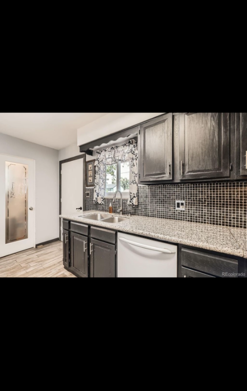 1977 Altura Blvd - Photo 4 of 16