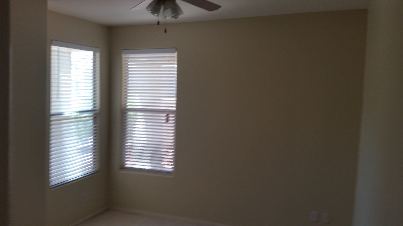 3210 E Lark Dr - Photo 5 of 11