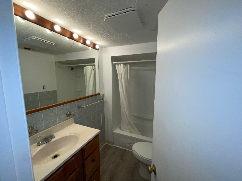 106 Carpenter St #3 - Photo 4 of 4