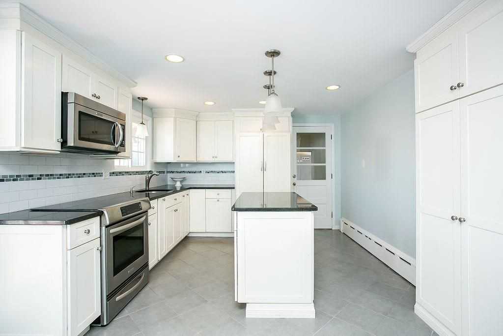 41 Clayton St - Photo 7 of 25