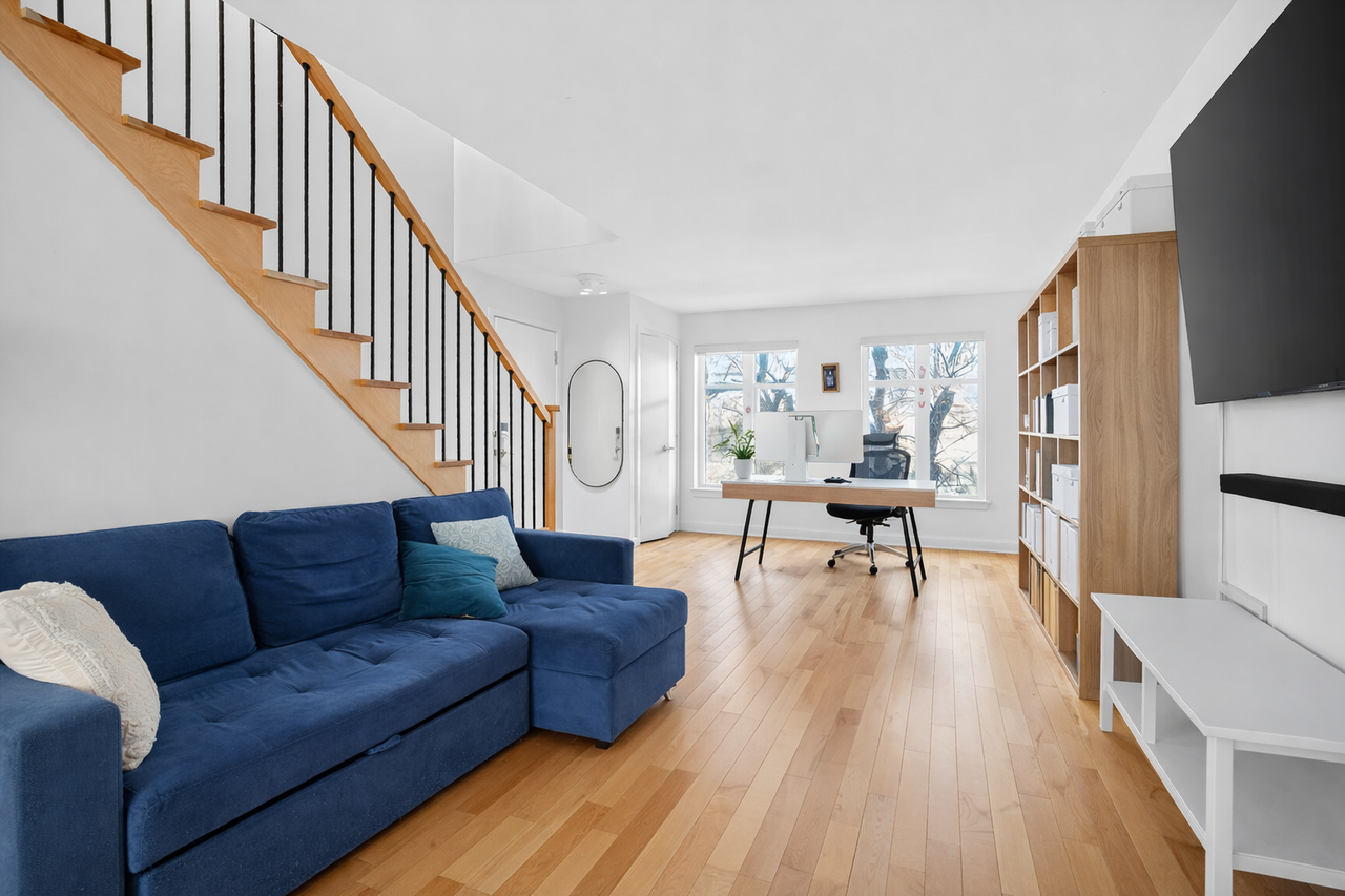 270 Rue Bourgeoys, app. 201 - Photo 3 of 17