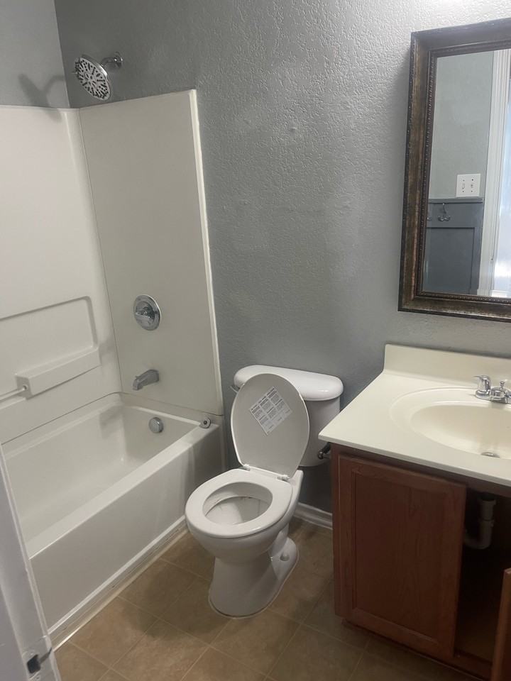 620 Northgap Dr #1 - Photo 7 of 10