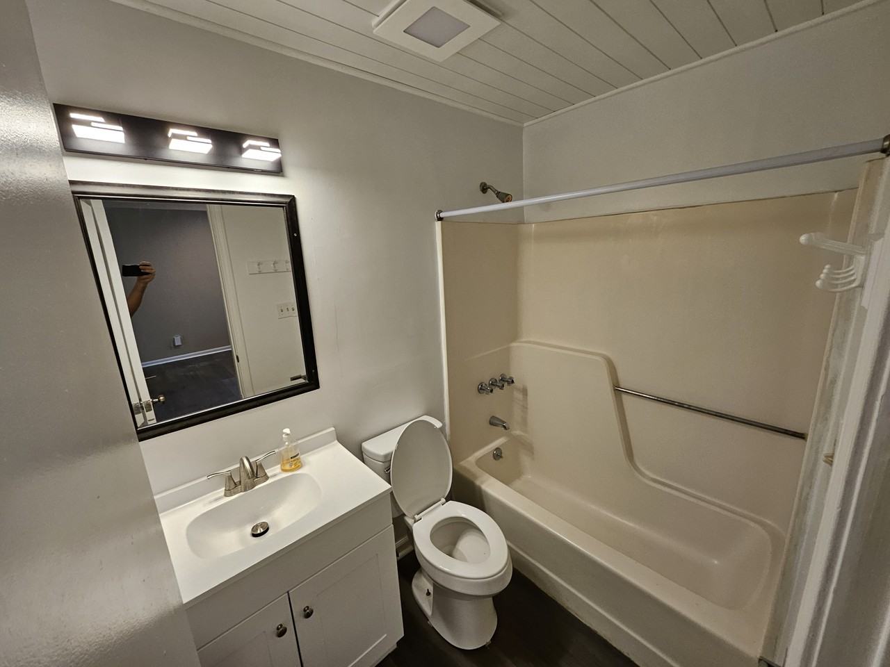 1905 Peach Creek Ct #A - Photo 5 of 11