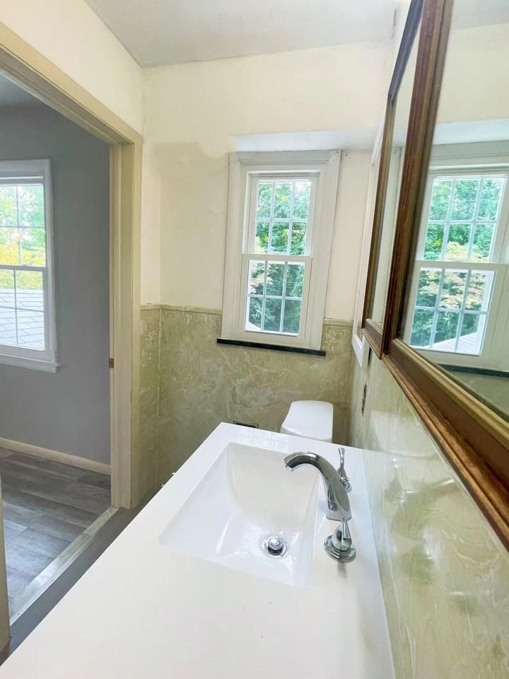 309 Dorchester Rd #NA - Photo 2 of 36