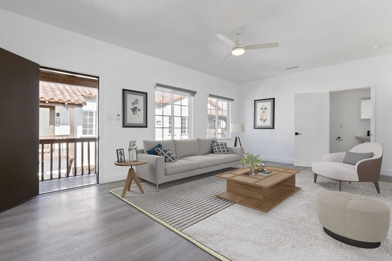 1524 N Sycamore St #7 - Photo 6 of 33