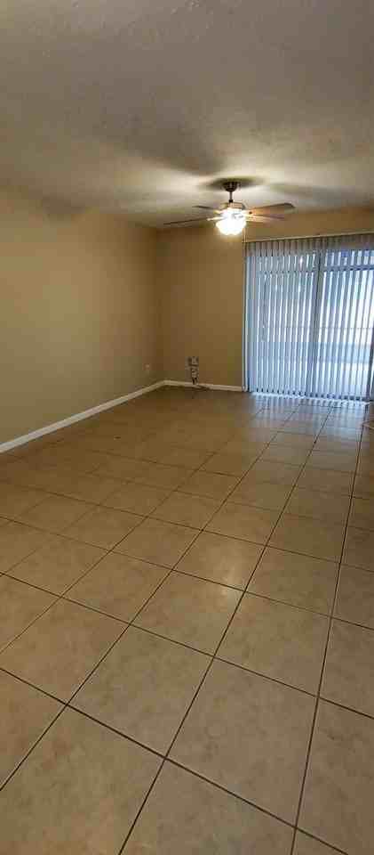 9525 Lake Park Dr #9525 - Photo 3 of 16