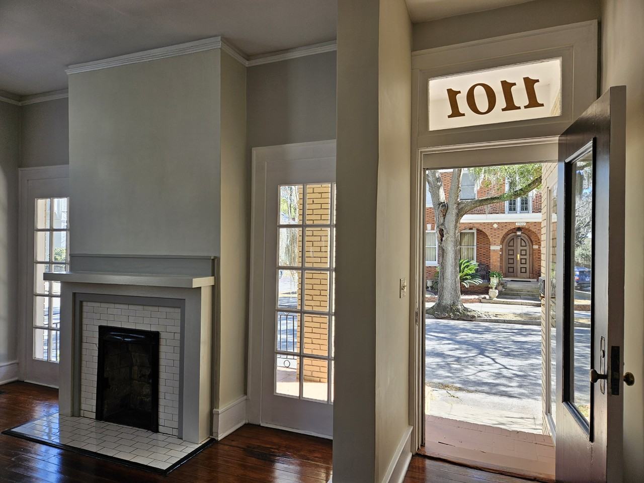 1101 Ott St - Photo 2 of 29