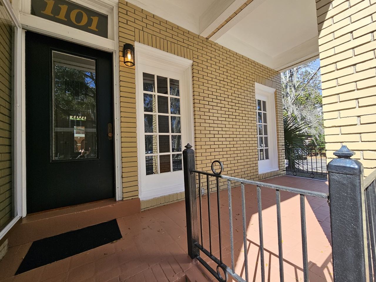 1101 Ott St - Photo 7 of 29