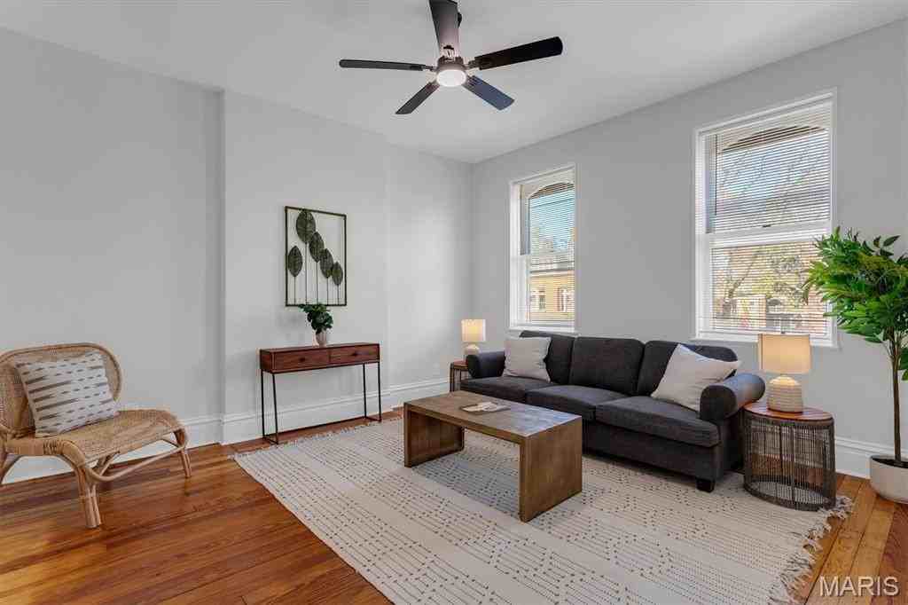 2218 Missouri Ave #2F - Photo 5 of 16