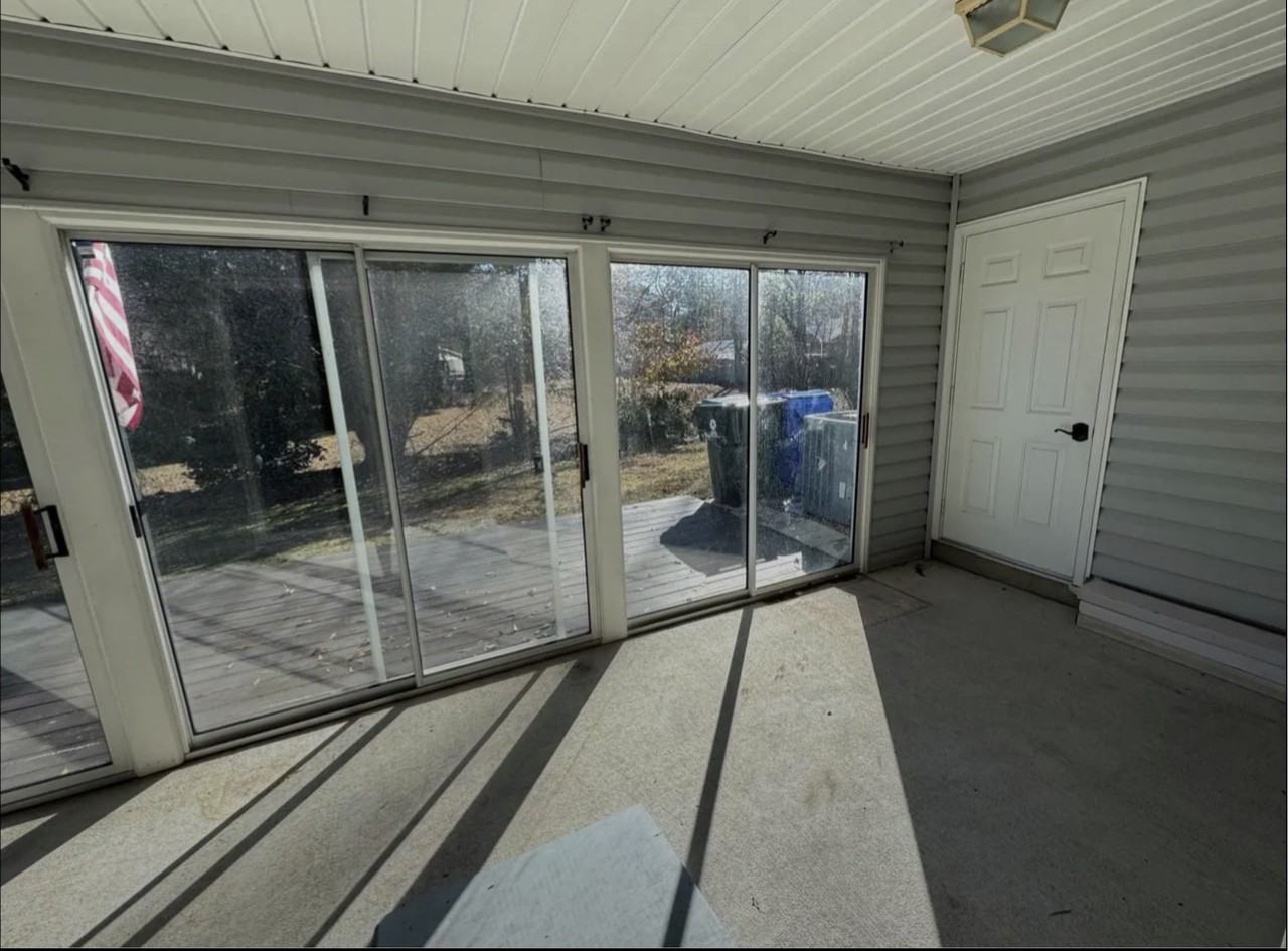 204 Courtyard W #NA - Photo 2 of 13