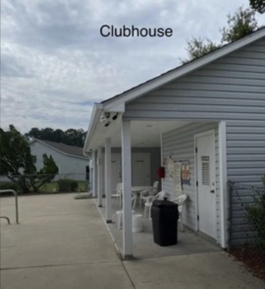 204 Courtyard W #NA - Photo 4 of 13