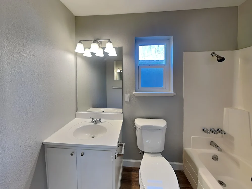 715 Whispering Bay Ln #NA - Photo 2 of 9