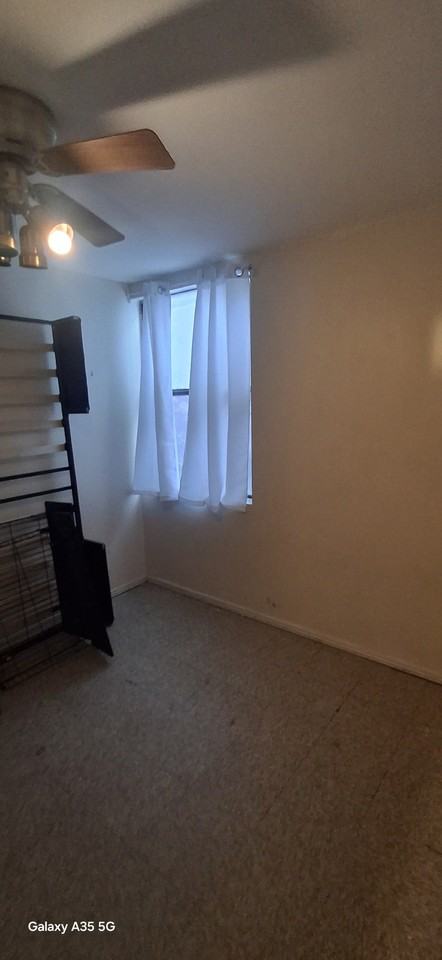 1615 Wyoming Ave #B - Photo 6 of 9