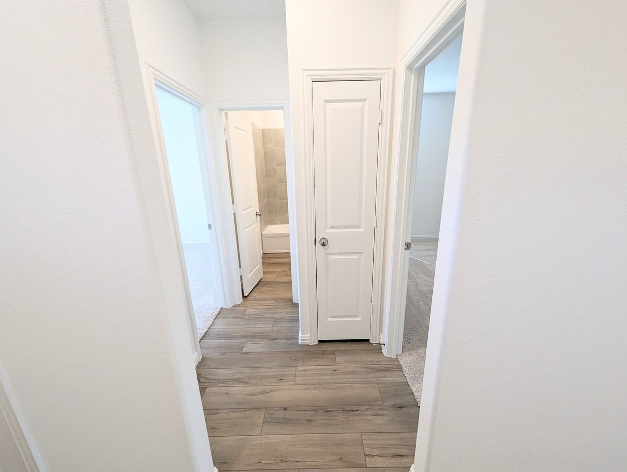 14821 Lone Rock Ln #NA - Photo 4 of 29