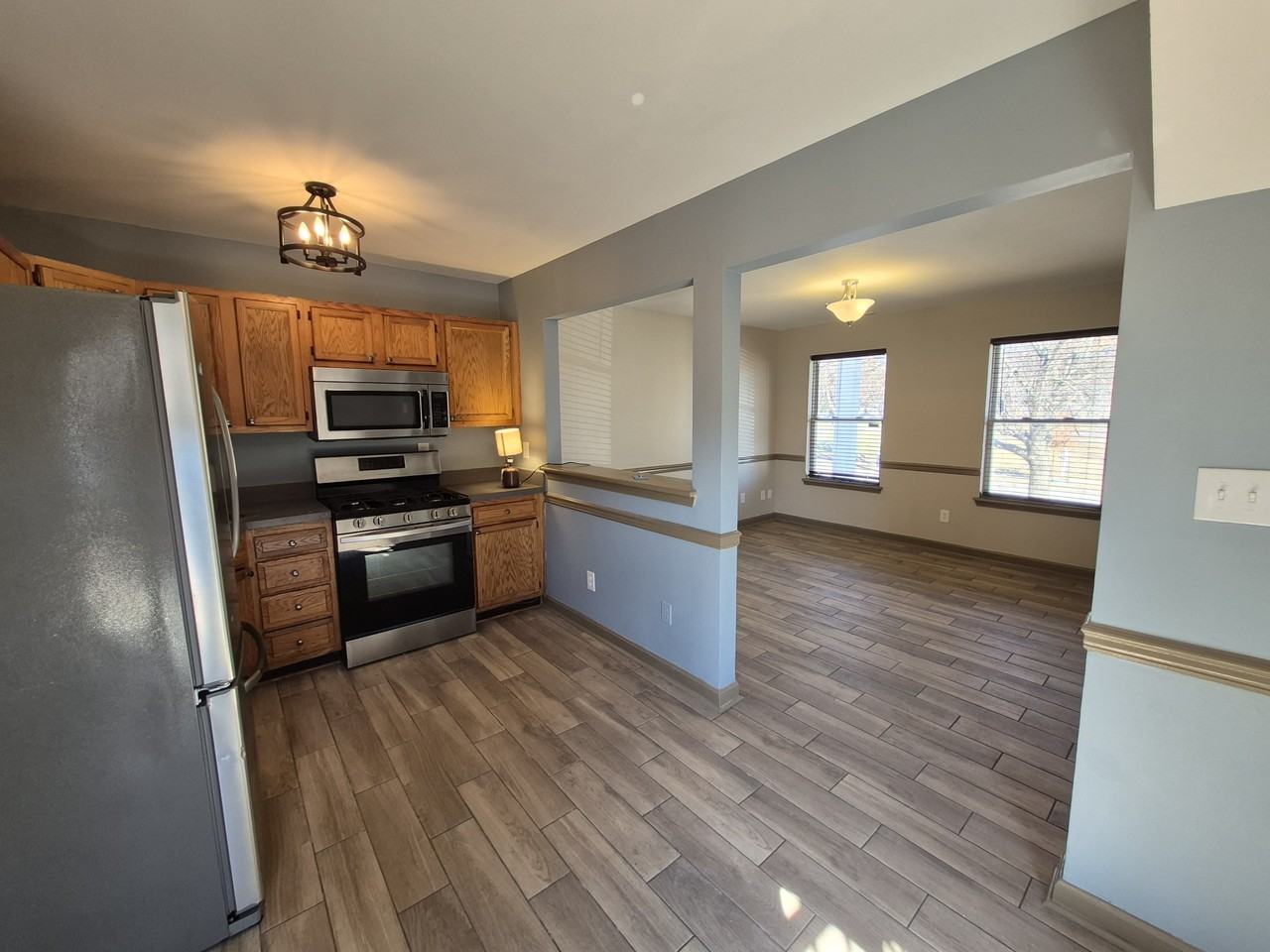 1616 Gallagher St #1 - Photo 4 of 28