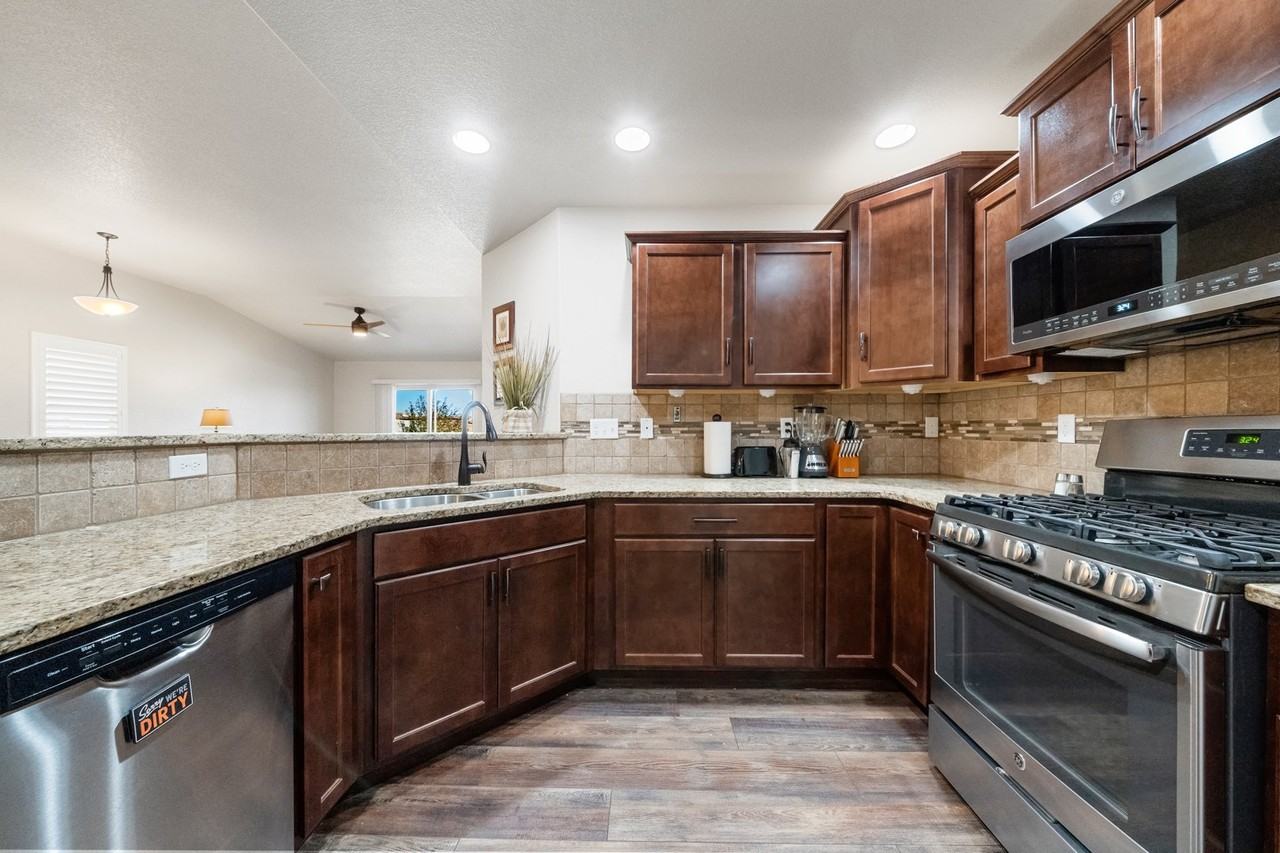 8197 Mockorange Hts #1 - Photo 4 of 10