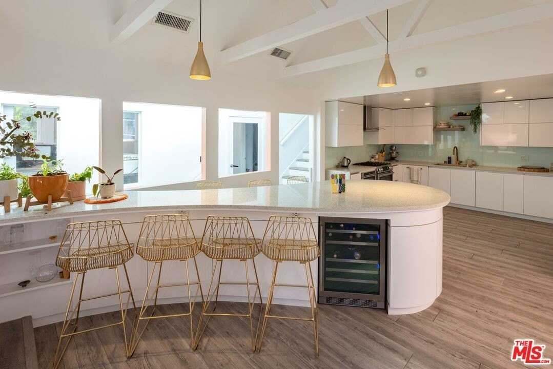 6835 Pacific View Dr - Photo 2 of 16