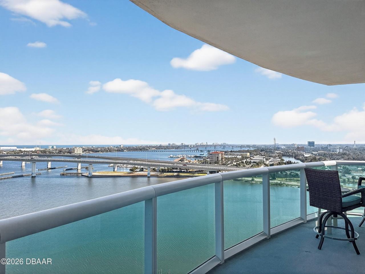 231 Riverside Dr Unit 1501 - Photo 5 of 50