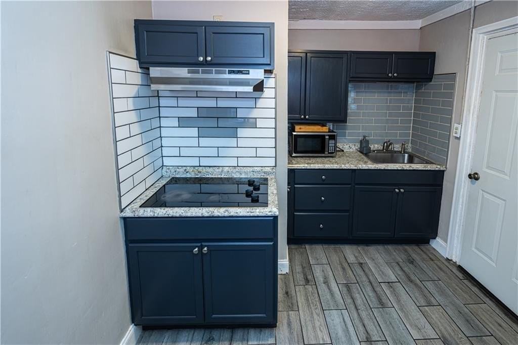 235 Walnut St Nw #E - Photo 7 of 14