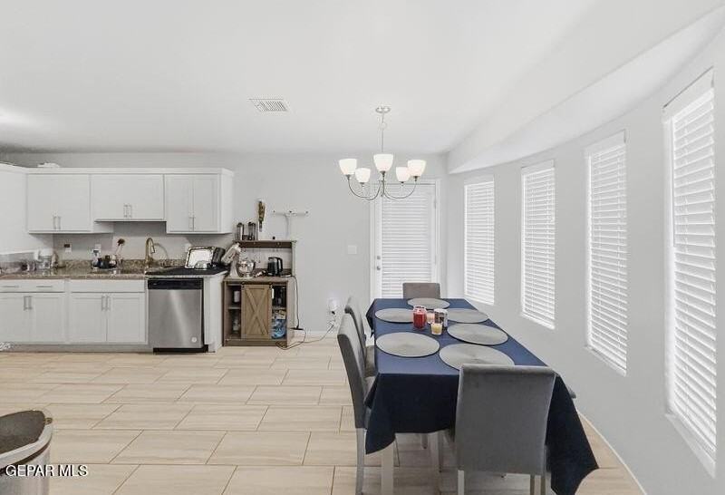 13828 Summer Story Ave - Photo 5 of 31