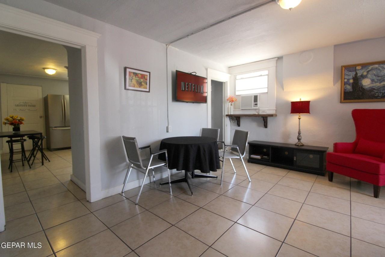 130 Tobin Pl Apt 3 - Photo 4 of 9