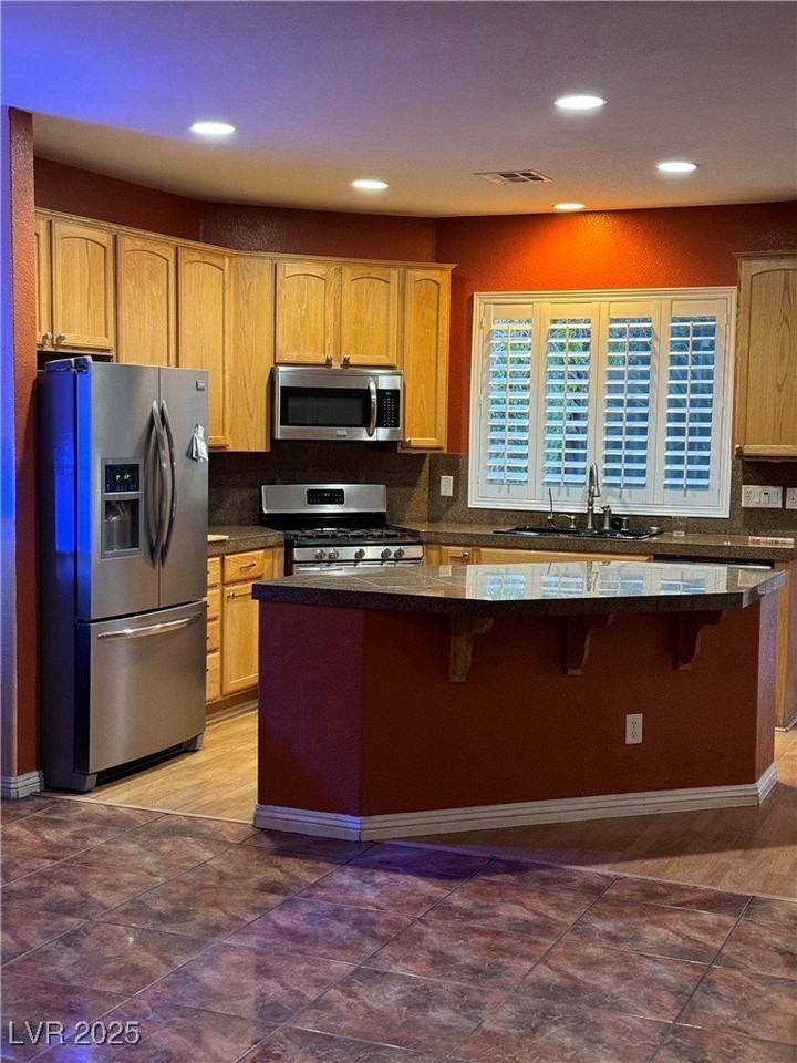 9121 Rusty Rifle Ave - Photo 2 of 5