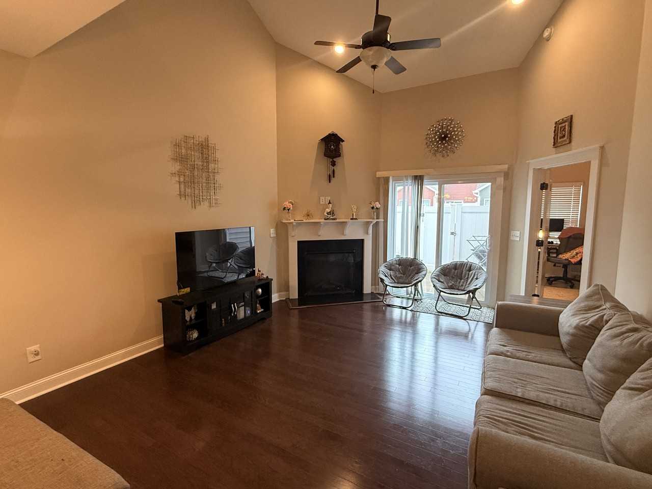 1808 Fox Den Way #3 - Photo 2 of 15