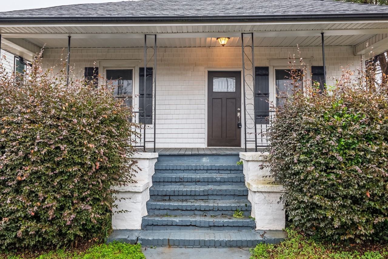 306 Sacco St #1 - Photo 4 of 32