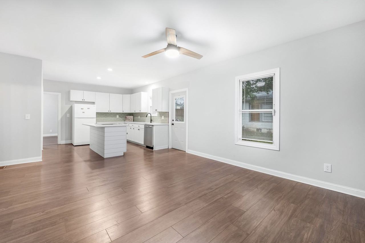 306 Sacco St #1 - Photo 6 of 32