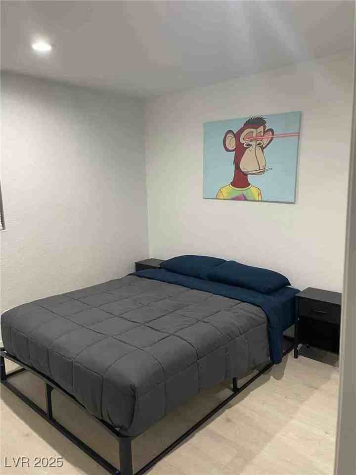 3004 Ocean View Dr - Photo 3 of 27