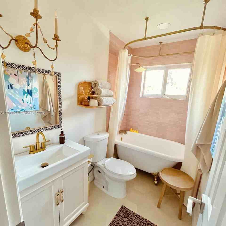 Sw 12th Ave - Photo 3 of 8
