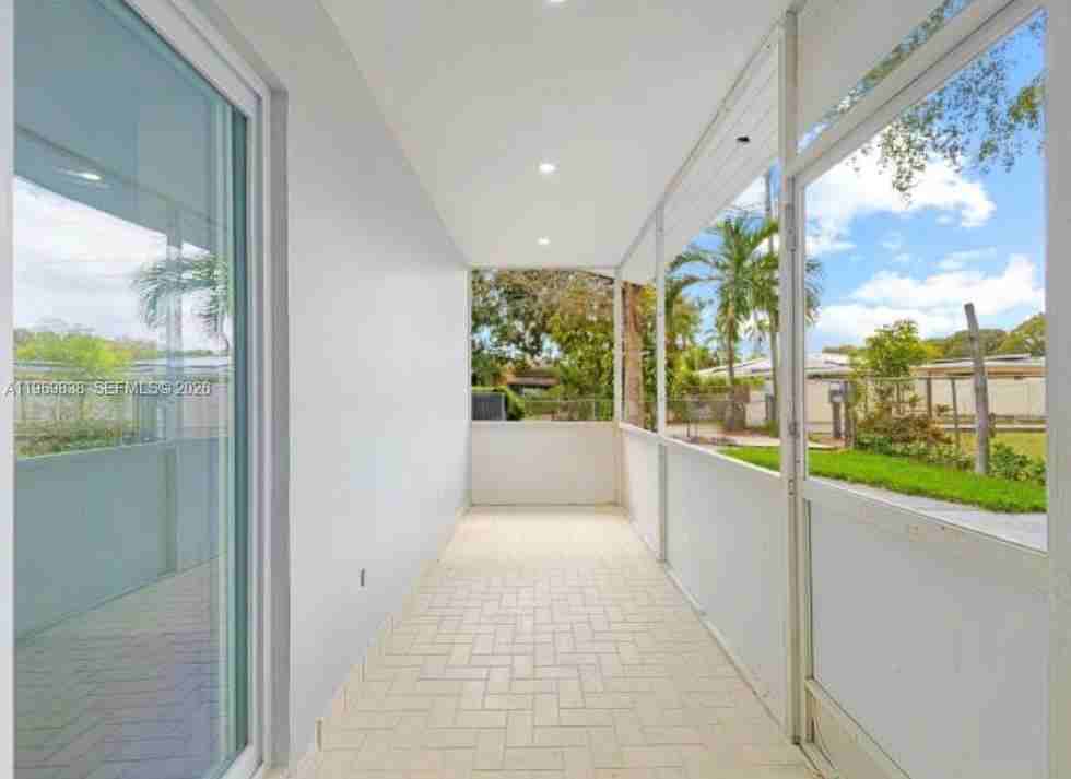 N Golf Dr - Photo 6 of 8