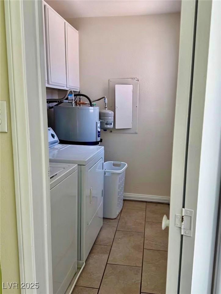 544 Oakbrook Ln - Photo 7 of 17