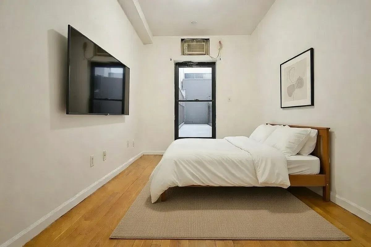 186 Orchard St #2RS - Photo 5 of 5