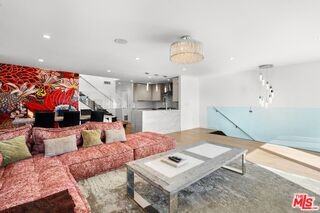 411 Grand Blvd - Photo 4 of 8