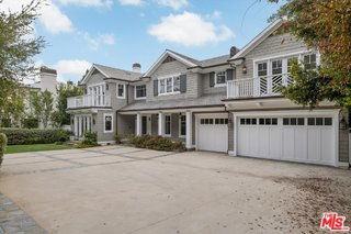 117 S Burlingame Ave - Photo 3 of 8