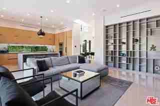 6347 Maryland Dr - Photo 5 of 8