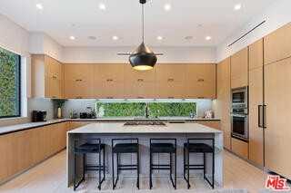 6347 Maryland Dr - Photo 6 of 8