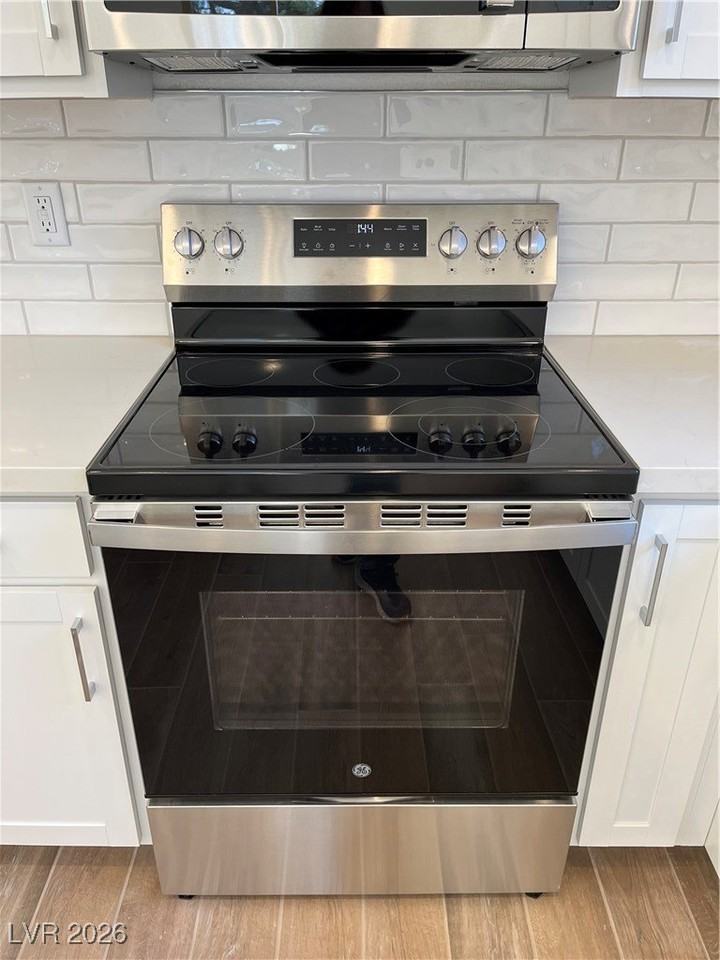 5921 E Via Lido Ct - Photo 5 of 29