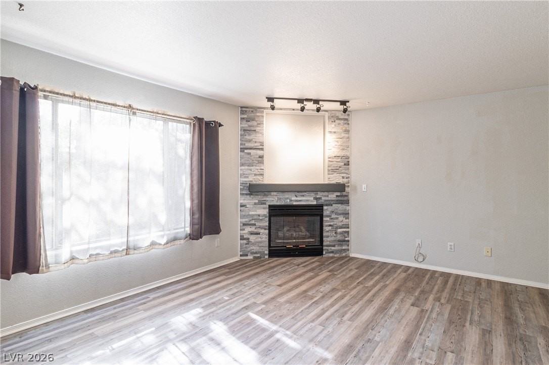 700 Capri Dr #27B - Photo 2 of 23